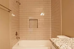 1501 Hawthorne St, Houston, TX 77006 - Photo 11