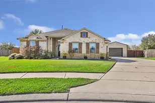 103 Aline Dr, Dayton, TX 77535 - Photo 1