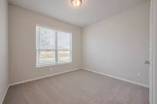 5826 Capri Frst Dr, Katy, TX 77493 - Photo 9