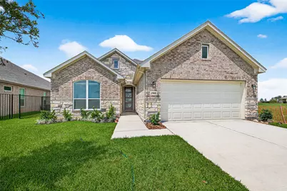 2919 Golden Isle Drive, Texas City, TX 77568 - Photo 1