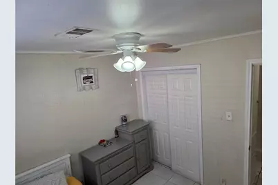 10315 Carthage Drive, Houston, TX 77089 - Photo 7