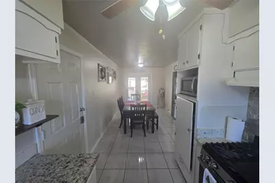 10315 Carthage Drive, Houston, TX 77089 - Photo 9