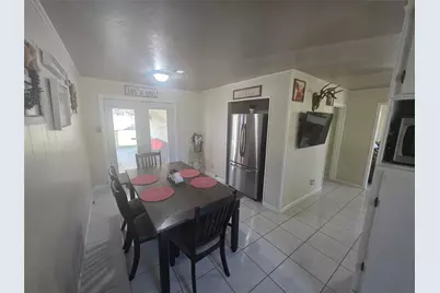 10315 Carthage Drive, Houston, TX 77089 - Photo 7