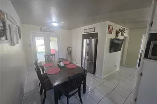 10315 Carthage Dr, Houston, TX 77089 - Photo 7