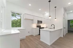 5103 Mallow St, Houston, TX 77033 - Photo 5