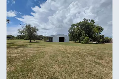 613 County Road 706, Angleton, TX 77515 - Photo 9