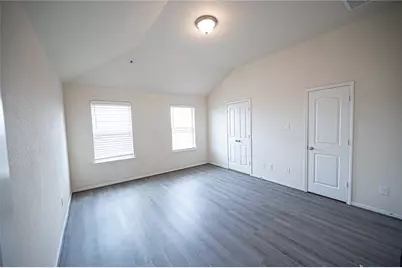 10730 Nathaniel Valley Path, Houston, TX 77016 - Photo 19