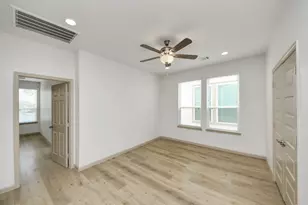 2119 Esther Dr, Houston, TX 77088 - Photo 21