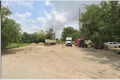 107 Crown Street, Galena Park, TX 77547 - Photo 1