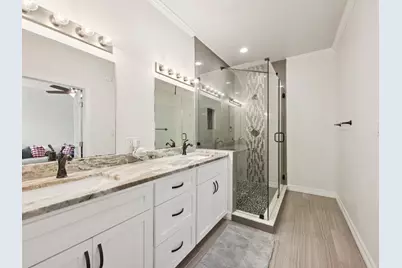 2 Mariner Village Drive, Seabrook, TX 77586 - Photo 33