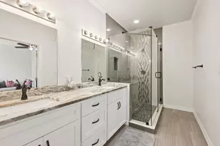 2 Mariner Village Dr, Seabrook, TX 77586 - Photo 33