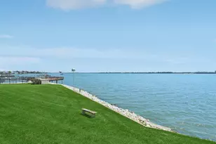 2 Mariner Village Dr, Seabrook, TX 77586 - Photo 39