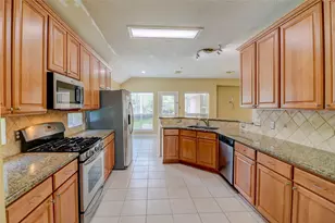 3323 Pioneer Bend Ln, Katy, TX 77450 - Photo 9