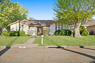 2403 Elmgate Dr, Houston, TX 77080 - Photo 1