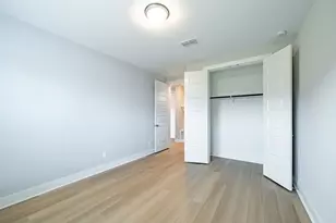 10916 Brambling Wood Dr, Houston, TX 77043 - Photo 11
