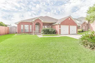 13735 Branford Greens Dr, Houston, TX 77083 - Photo 1