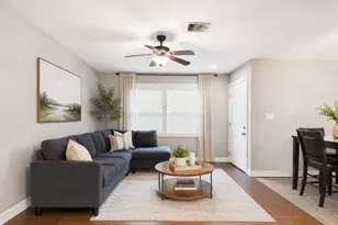11914 Meadowfair St, Houston, TX 77076 - Photo 3