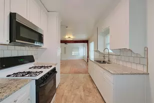 2816 Elser, Houston, TX 77009 - Photo 13