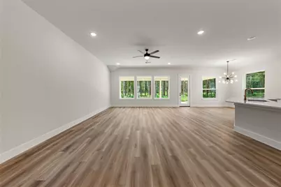 13656 Armstrong Street, Conroe, TX 77303 - Photo 9