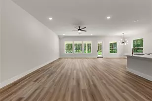 13656 Armstrong St, Conroe, TX 77303 - Photo 9