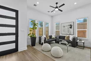 2590 W Tidwell Rd, Houston, TX 77091 - Photo 7