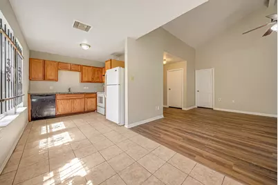 3111 Overcross Drive, Houston, TX 77045 - Photo 9
