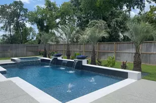 1919 Golden Leaf Dr, Missouri City, TX 77459 - Photo 7