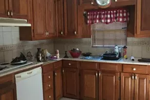 805 Alice St, Sweeny, TX 77480 - Photo 3