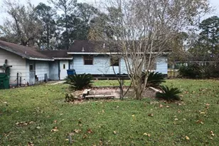 805 Alice St, Sweeny, TX 77480 - Photo 9