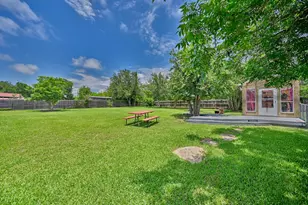 1406 Victoria St, Navasota, TX 77868 - Photo 41