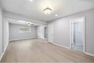 11006 Thackery Lane, Houston, TX 77016 - Photo 17