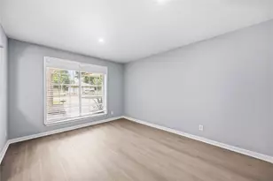 11006 Thackery Ln, Houston, TX 77016 - Photo 3