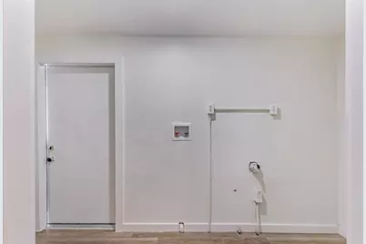 3913 Ball, Galveston, TX 77550 - Photo 11