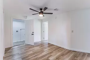 3913 Ball, Galveston, TX 77550 - Photo 9