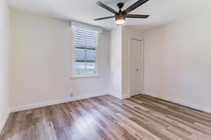 3913 Ball, Galveston, TX 77550 - Photo 11