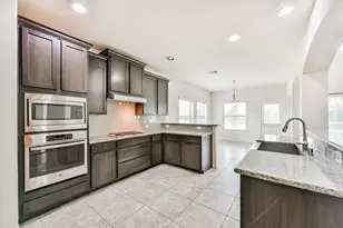 2811 Afton Dr, Pearland, TX 77581 - Photo 9
