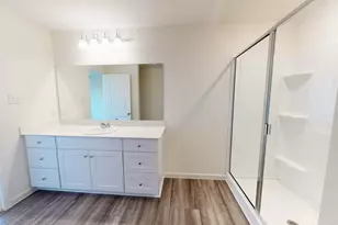 8822 Vacek Xing Wy, Richmond, TX 77469 - Photo 5