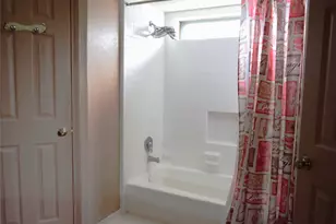 7331 Rancho Mission Dr, Houston, TX 77083 - Photo 9