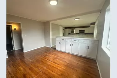 918 W 5th Street #1, Freeport, TX 77541 - Photo 7