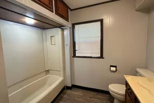 918 W 5th St, Freeport, TX 77541 - Photo 17