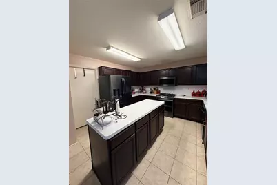 232 N Ranch House Road, Angleton, TX 77515 - Photo 5