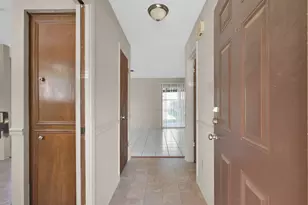 1603 Hazelwood Street St, Conroe, TX 77301 - Photo 3