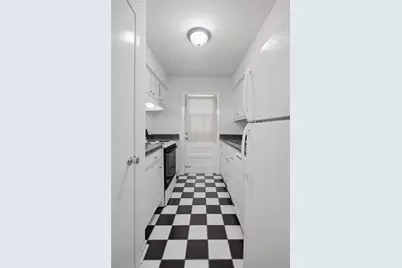 8289 Kingsbrook Road #273, Houston, TX 77024 - Photo 13