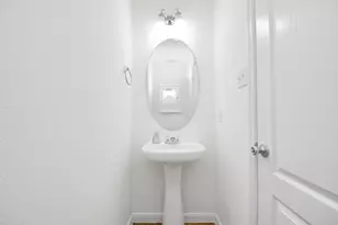 16020 Sweetwater Fields Ln, Tomball, TX 77377 - Photo 5