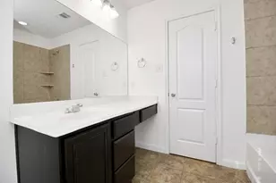 16020 Sweetwater Fields Ln, Tomball, TX 77377 - Photo 11