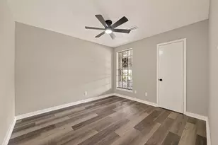 3703 Tiffany Dr, Houston, TX 77045 - Photo 31