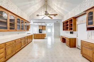 13714 Cottrell Ct, Houston, TX 77077 - Photo 11