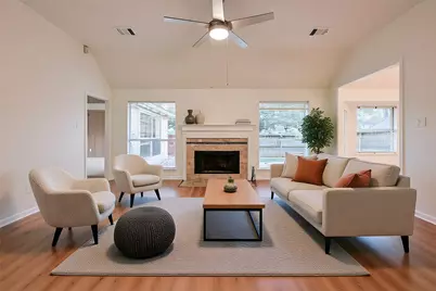 2109 Eastland Street, League City, TX 77573 - Photo 3