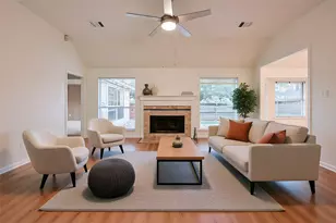 2109 Eastland St, League City, TX 77573 - Photo 3