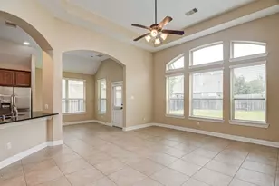 199 Pinto Point Dr, The Woodlands, TX 77389 - Photo 11